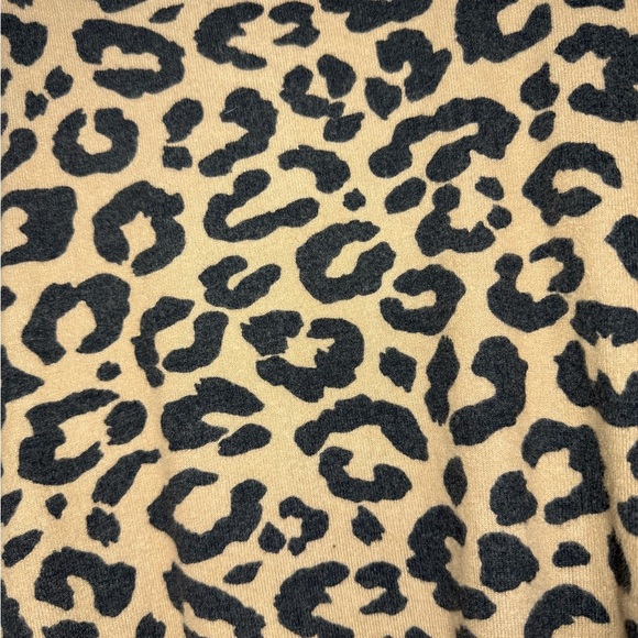 Buffalo David Bitton/ Sweater /Leopard Print Sweater/ Size S - Picture 4 of 5